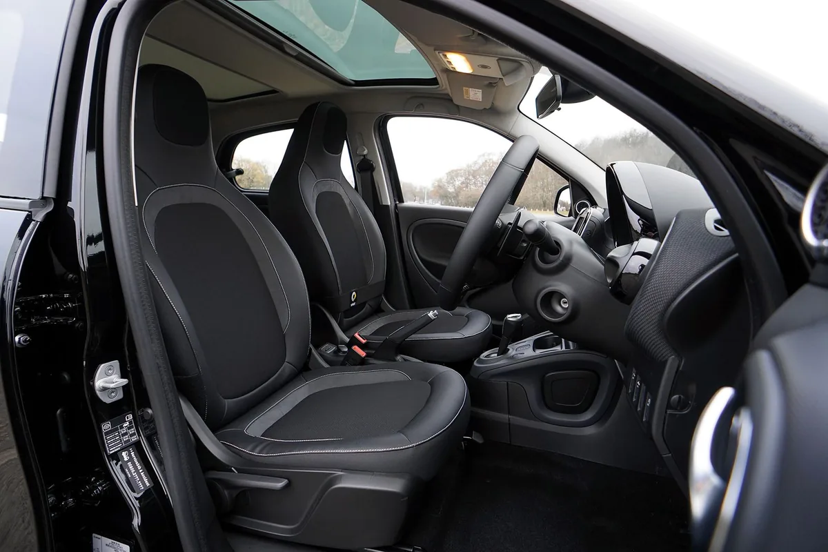 Vehicle Biohazard Cleanup in Comfort, TX